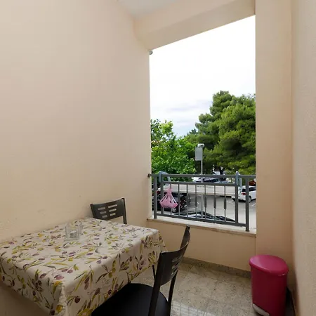 Alesa Casa de hóspedes Tučepi