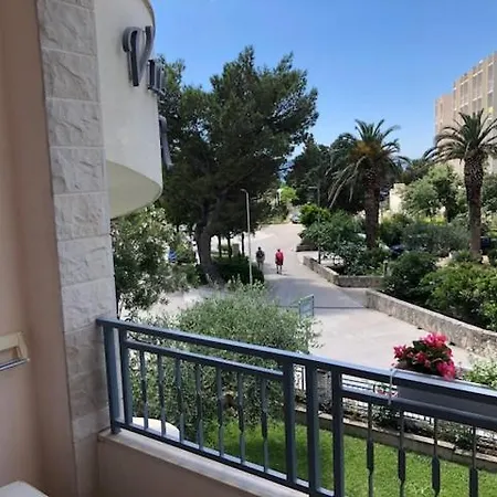 Alesa 3* טוצפי